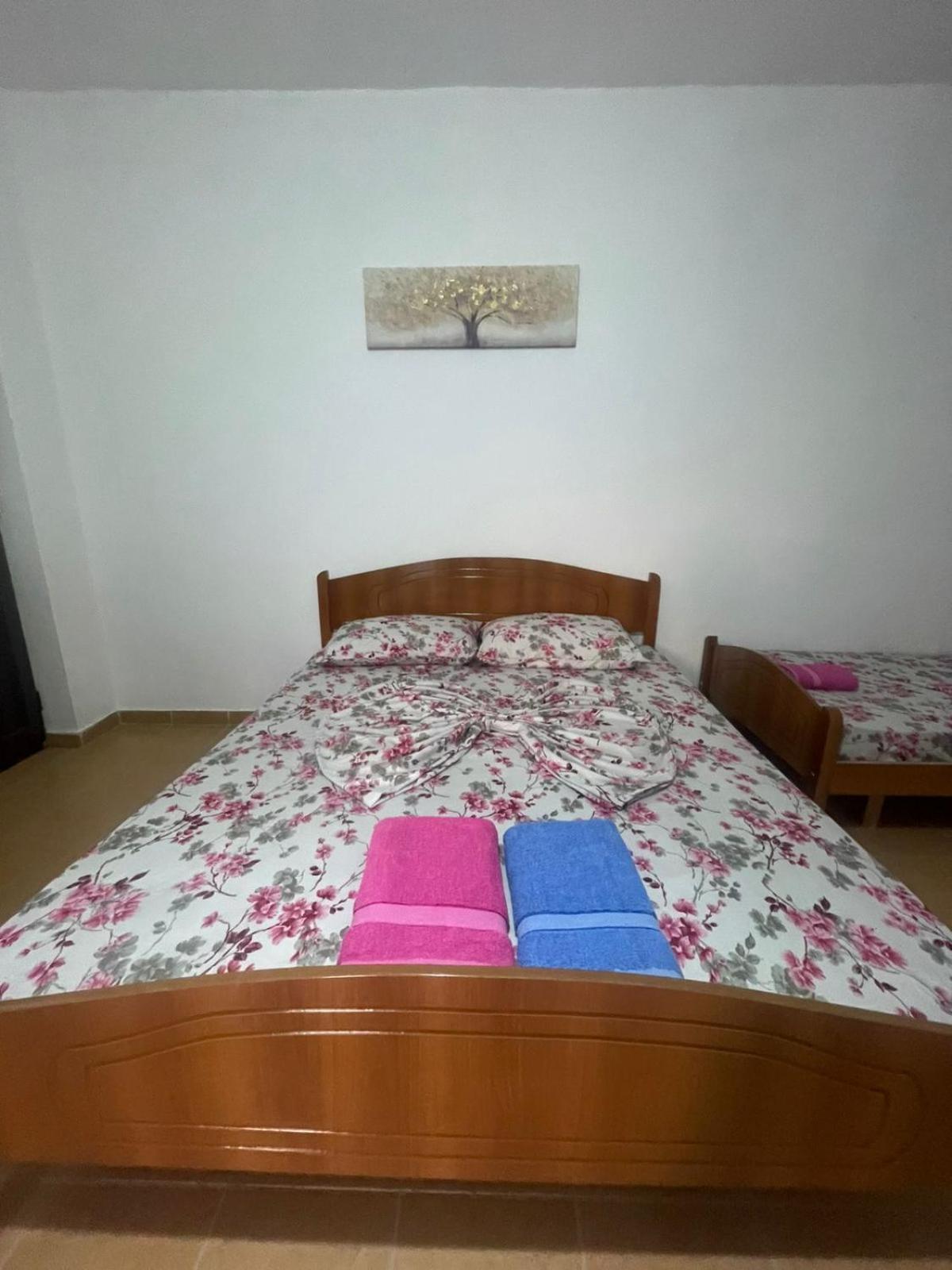 Super Hotel Velipojë
